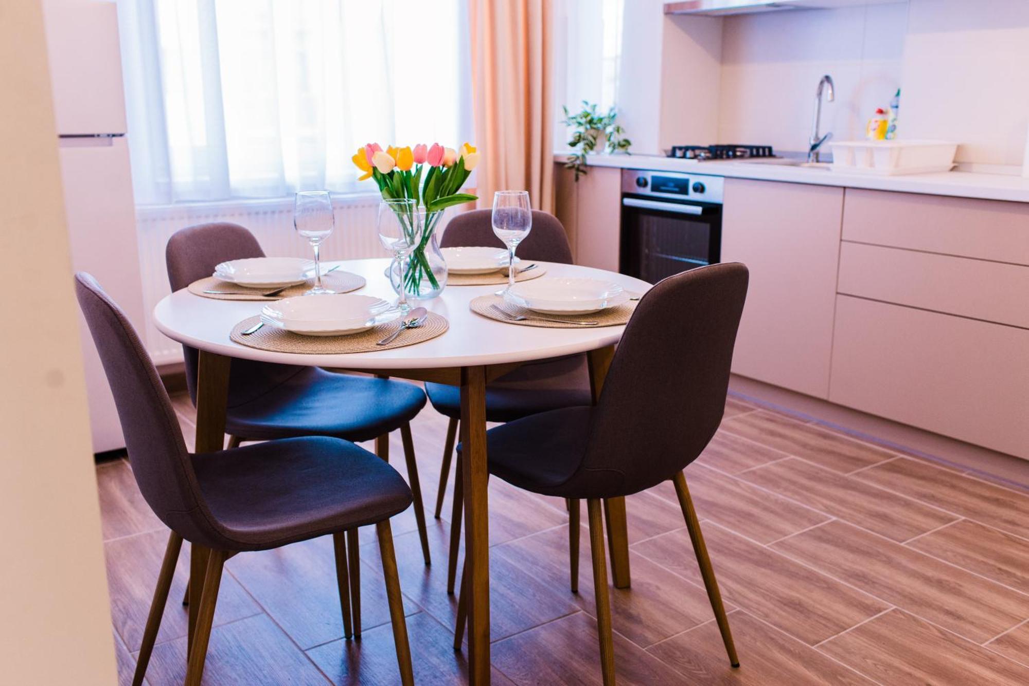 Central White Apartment ساتو ماري المظهر الخارجي الصورة